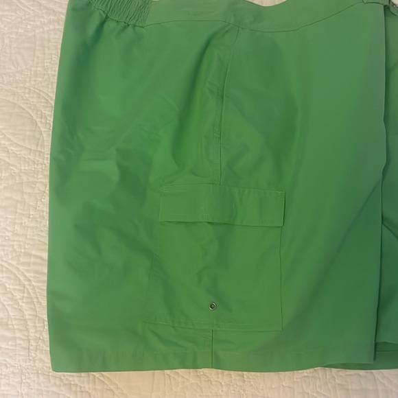 Brooks Bothers Swim Trunks - Picture 5 of 6